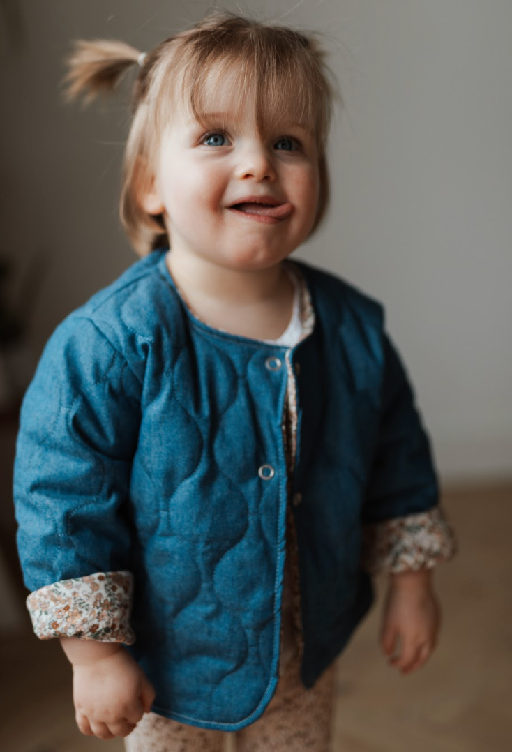 Veste matelassée avec manches Jean / Bouquet Floral