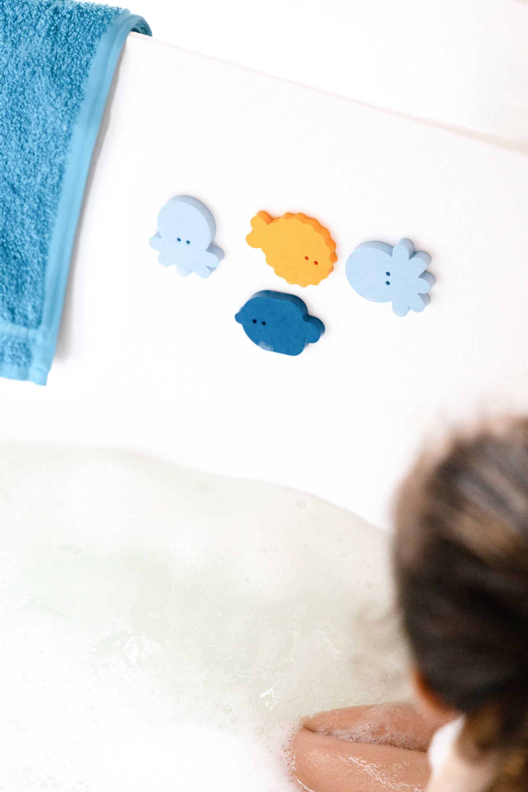 Pêche à la ligne pour le bain - mer profonde