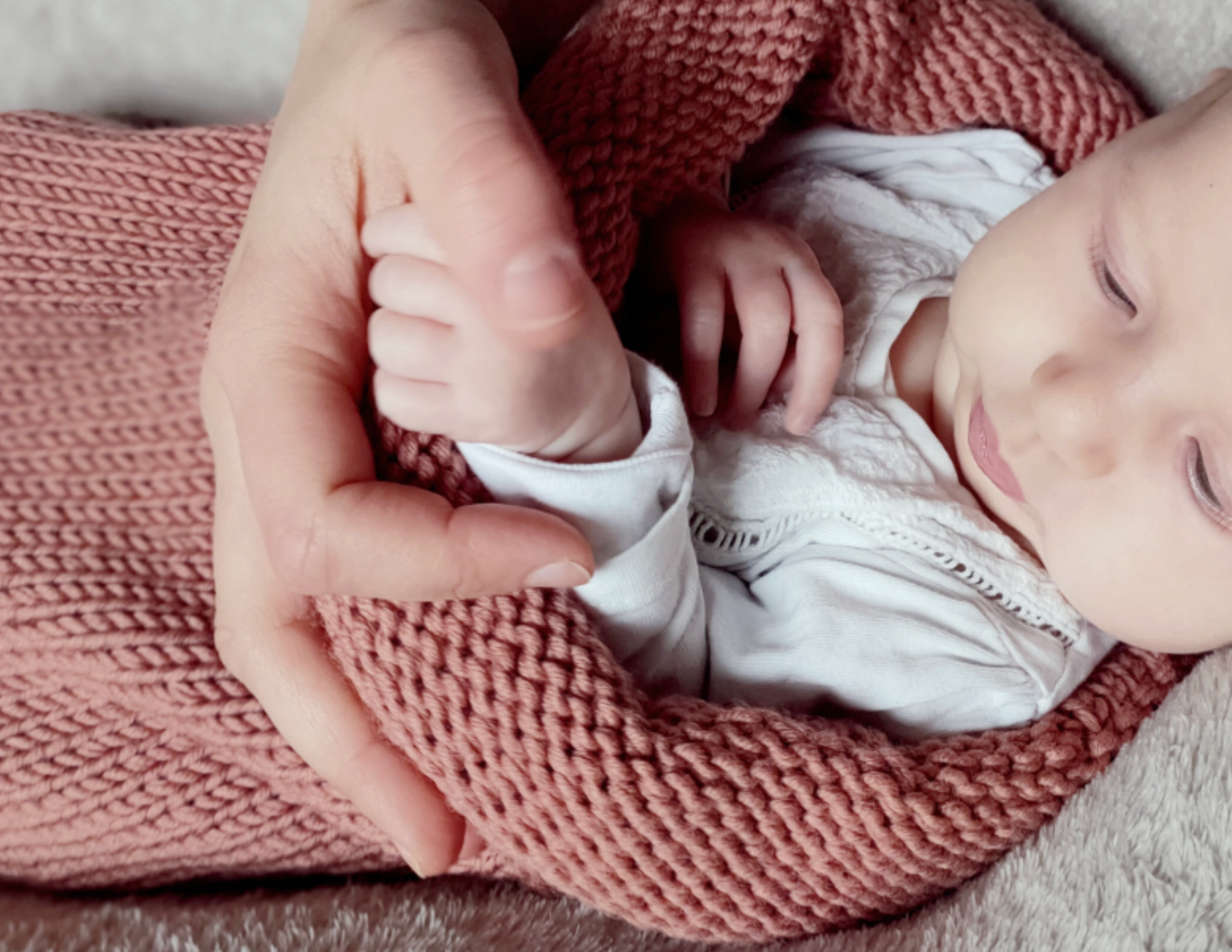 +2h de sommeil pour bébé, le cocon qui révolutionne ses nuits et les votres !