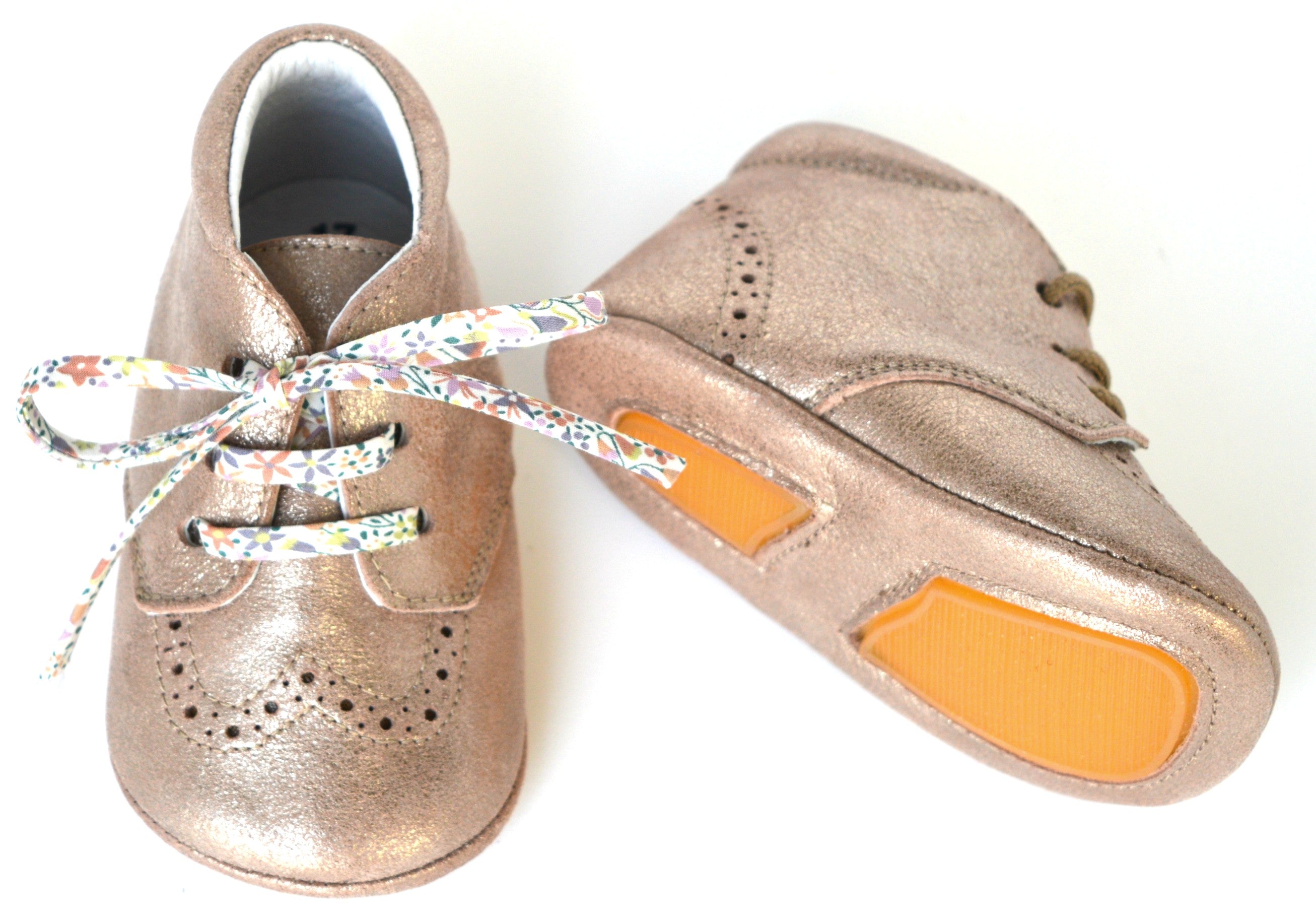 Chaussons Bébé Souples Antidérapants Fille Mini-Adonis - Cuir Nude Taupe Irise