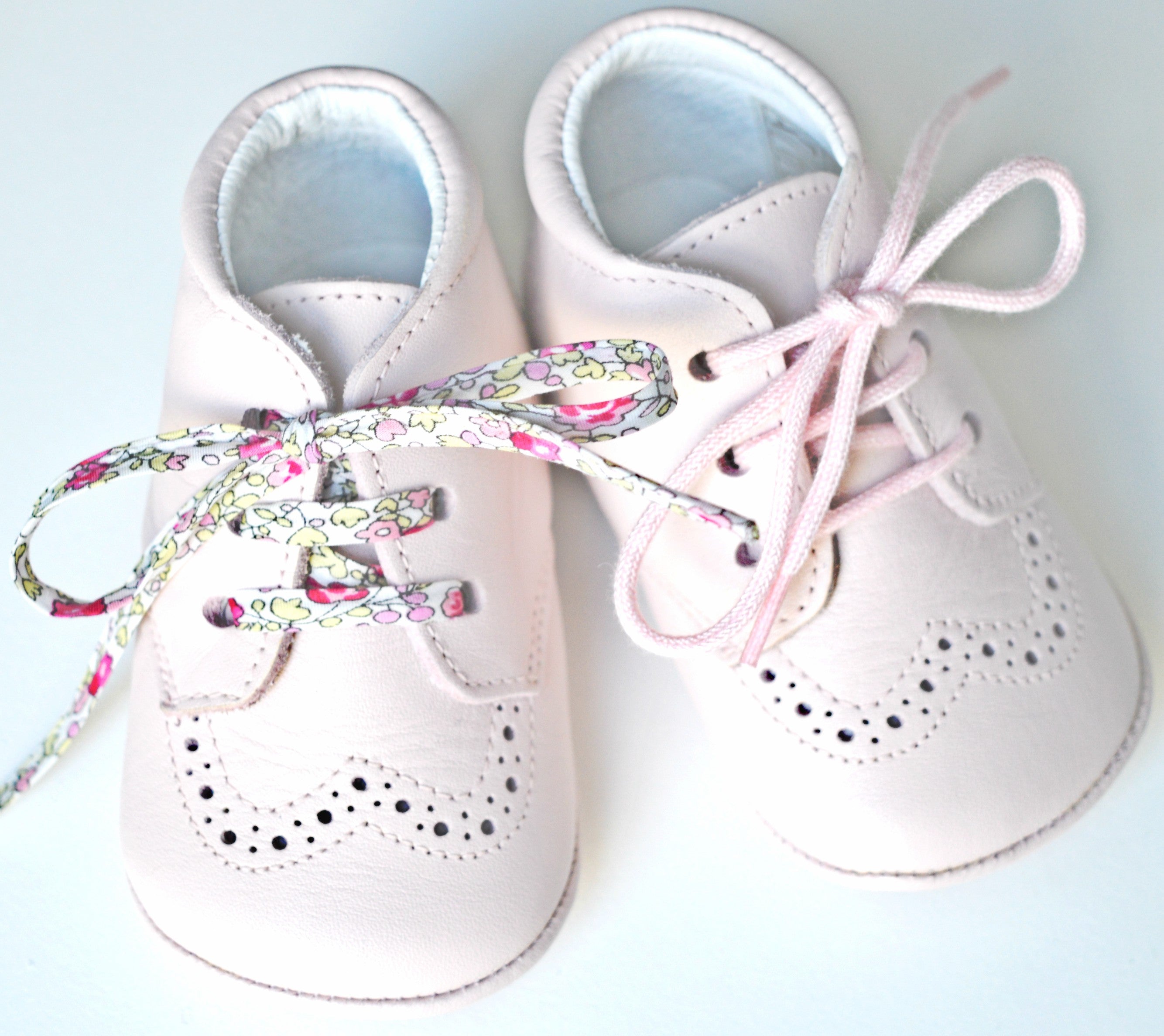 Chaussons Bébé Souples Antidérapants Mini-Adonis - Cuir Rose Pâle