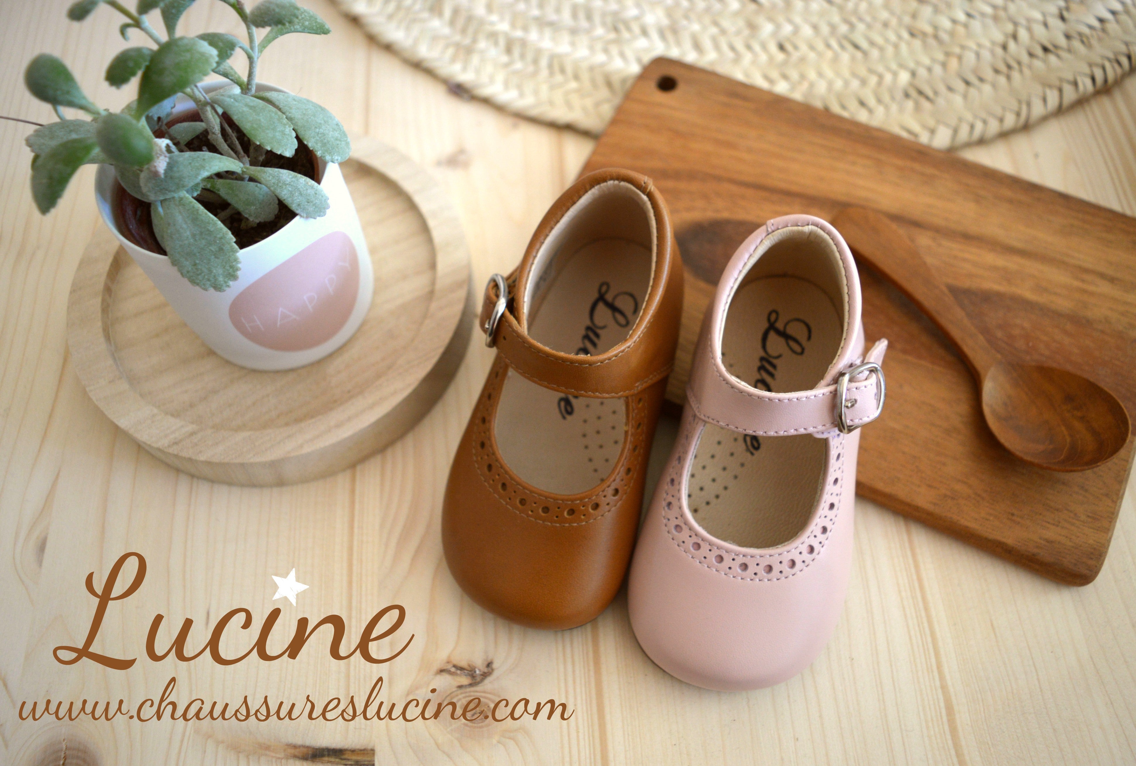 Chaussures Babies Charles Ix Alice À Boucle - Cuir Rose Pâle