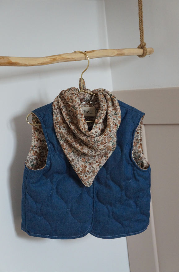 Veste matelassée sans manches Jean / Bouquet floral