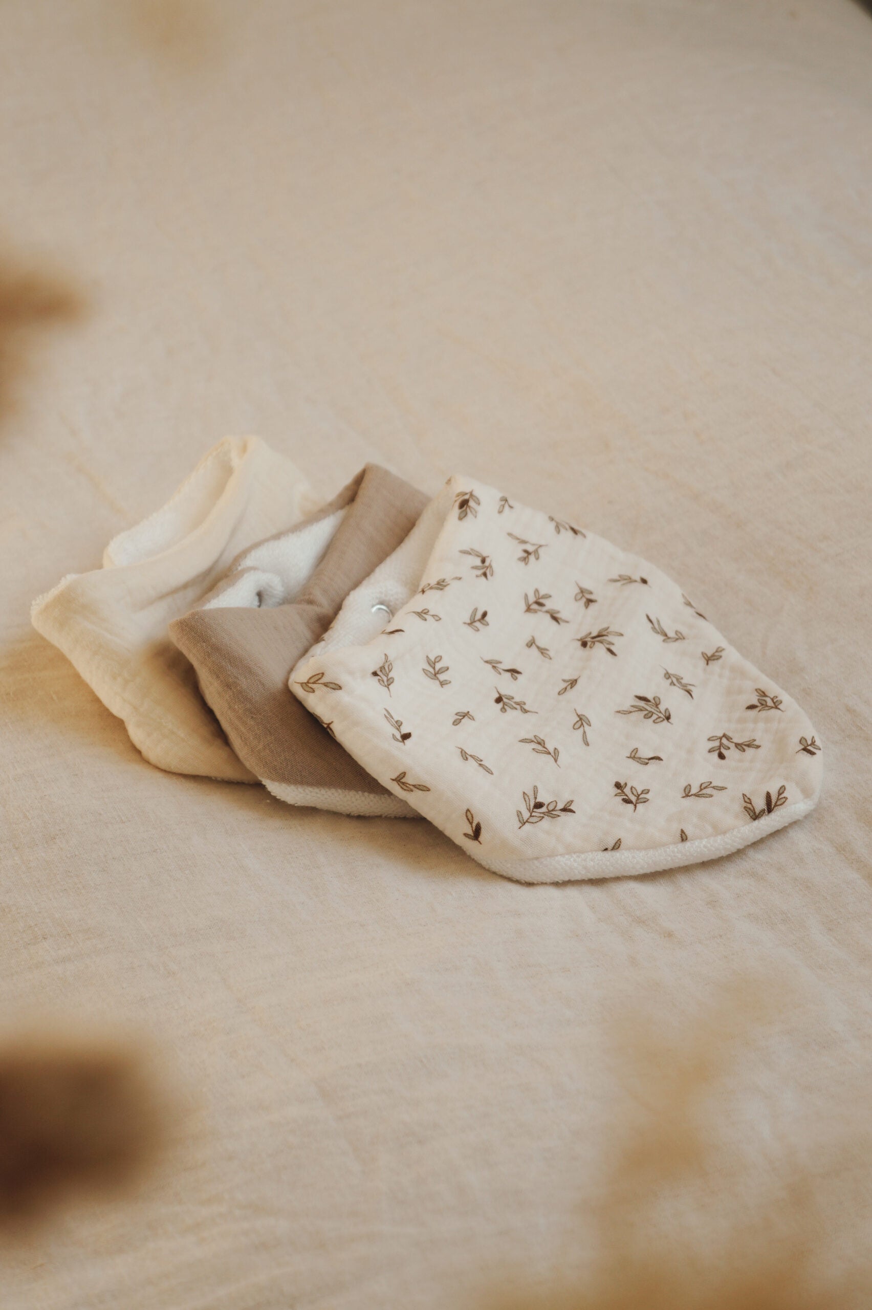 Trio de bavoirs Feuilles naturelles