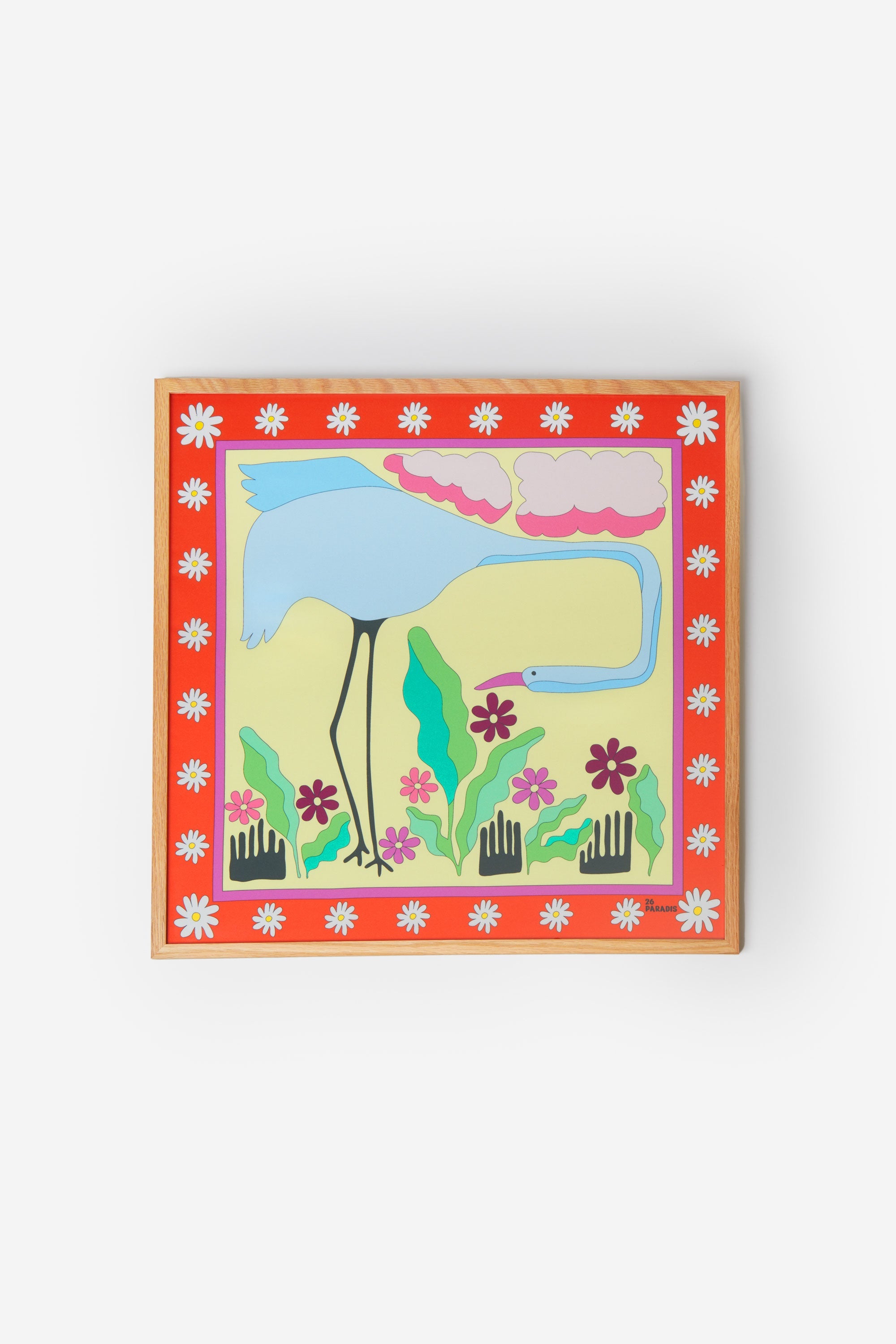Le Foulard encadré Flamingo est la pièce déco précieuse de la collection.Véritable artisanat français. 26 PARADIS