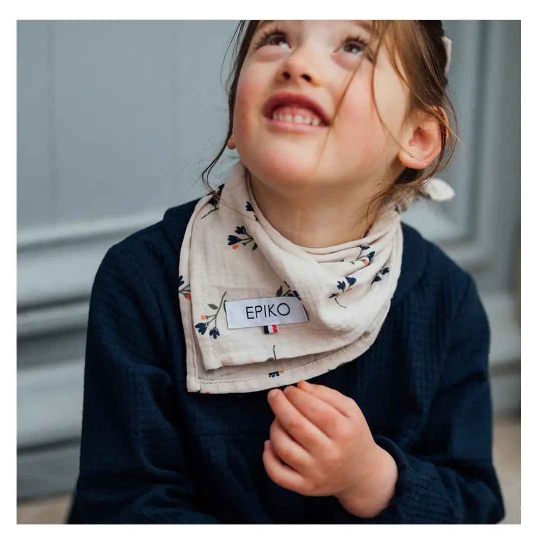 Foulard enfant fleuri Roseau