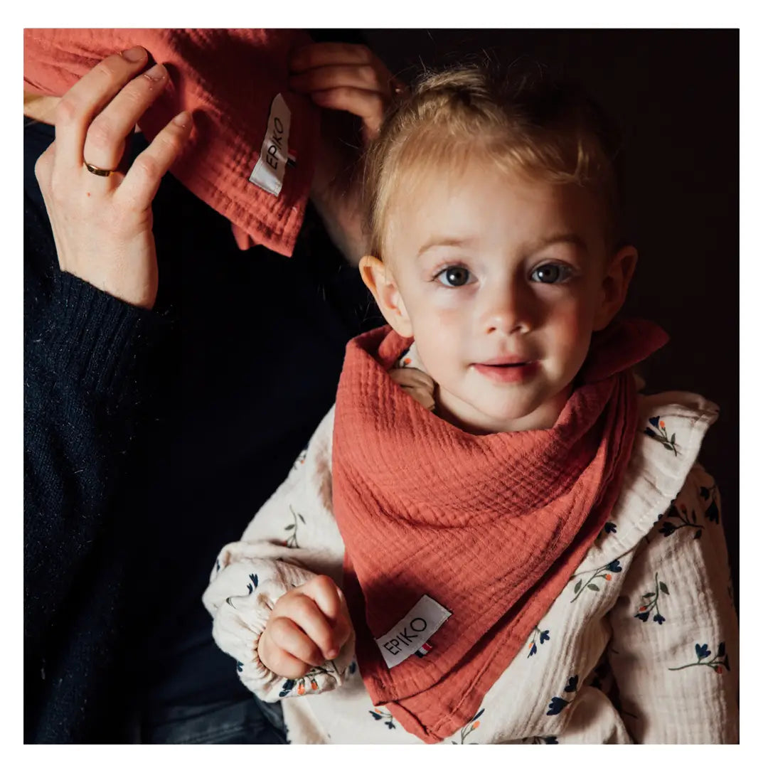 Foulard enfant en double gaze de coton bio Roseau