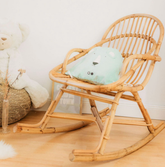 Rocking-chair enfant en rotin naturel - JUNE